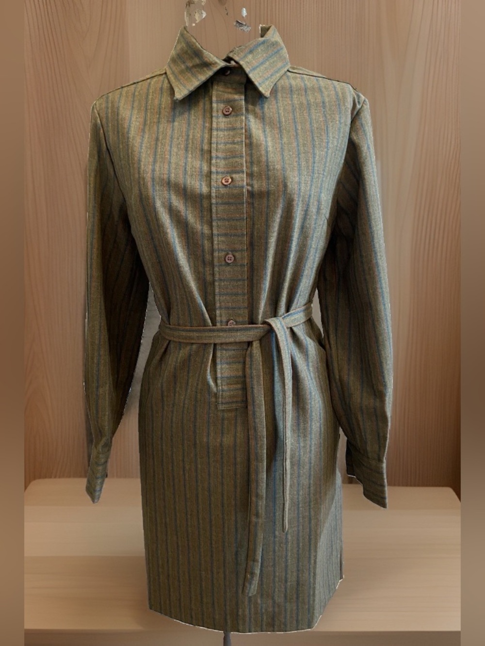 Vintage English Wool Shirt Dress Women’s Size 14 Earth Toned Striped 1970’s